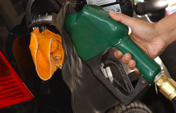 Energia, gás e gasolina vão ficar mais caros em 2015