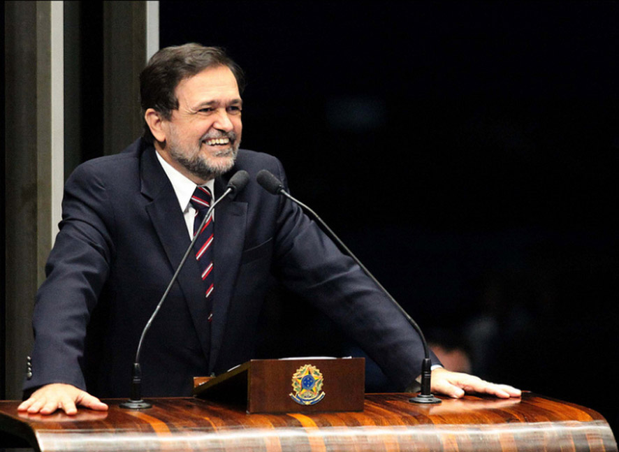 Pinheiro comemora aprovação da PEC do ICMS do e-commerce