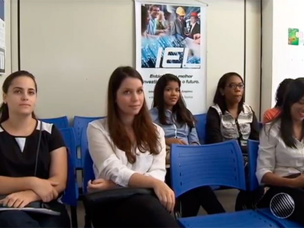 IEL tem vagas de estágio para universitários em Feira de Santana; confira