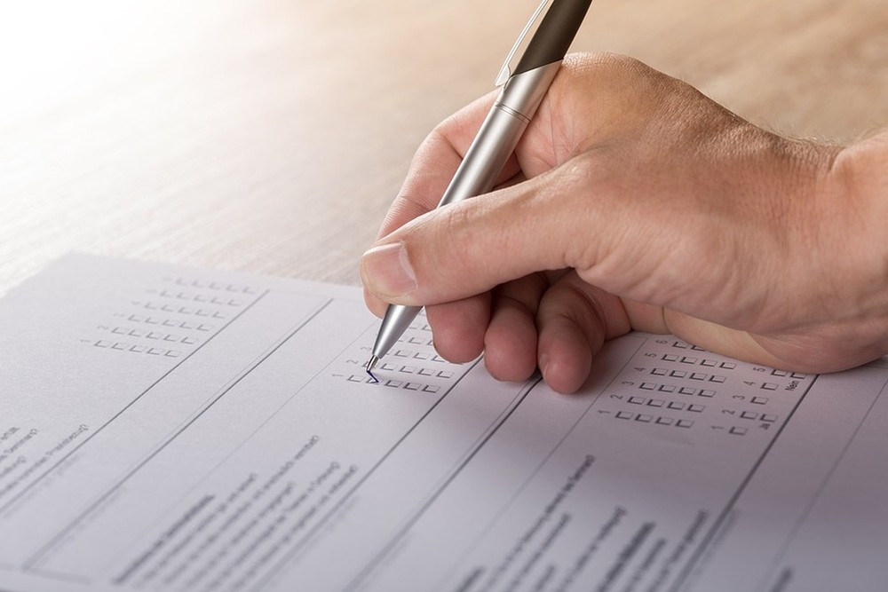 Abertas inscrições para concurso com 33 vagas para a prefeitura de Seabra; salários chegam até R$ 2.557,73
