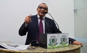 Vereador Roberto Tourinho comemora aniversário