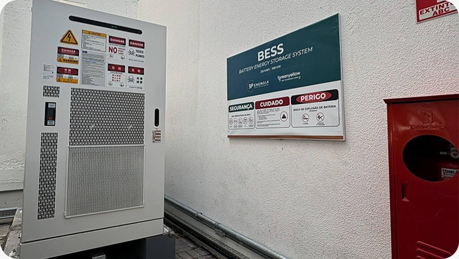 Como o armazenamento solar pode impactar o seu negócio?